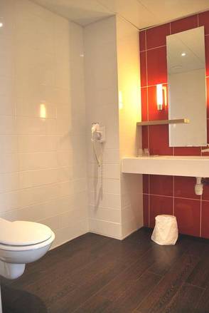 ibis Styles Dijon Central, Dijon