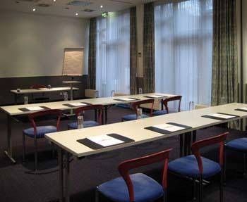 Golden Leaf Hotel Stuttgart Airport & Messe, Stuttgart