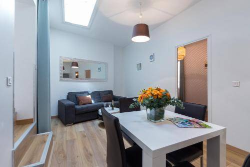 Florella Clemenceau Apartment, Cannes