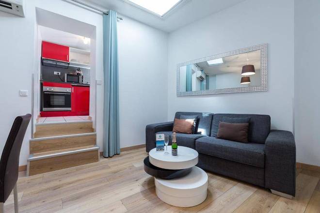 Florella Clemenceau Apartment, Cannes