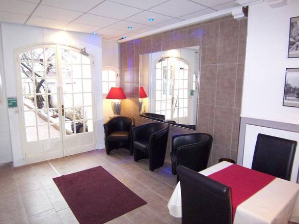 H&ocirc;tel Restaurant Du Stade, Dijon