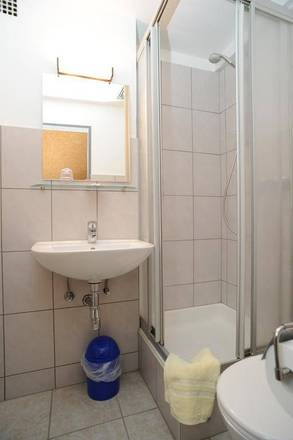 Hotel Karolinger, Dusseldorf