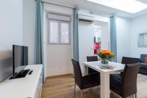 Florella Clemenceau Apartment, Cannes